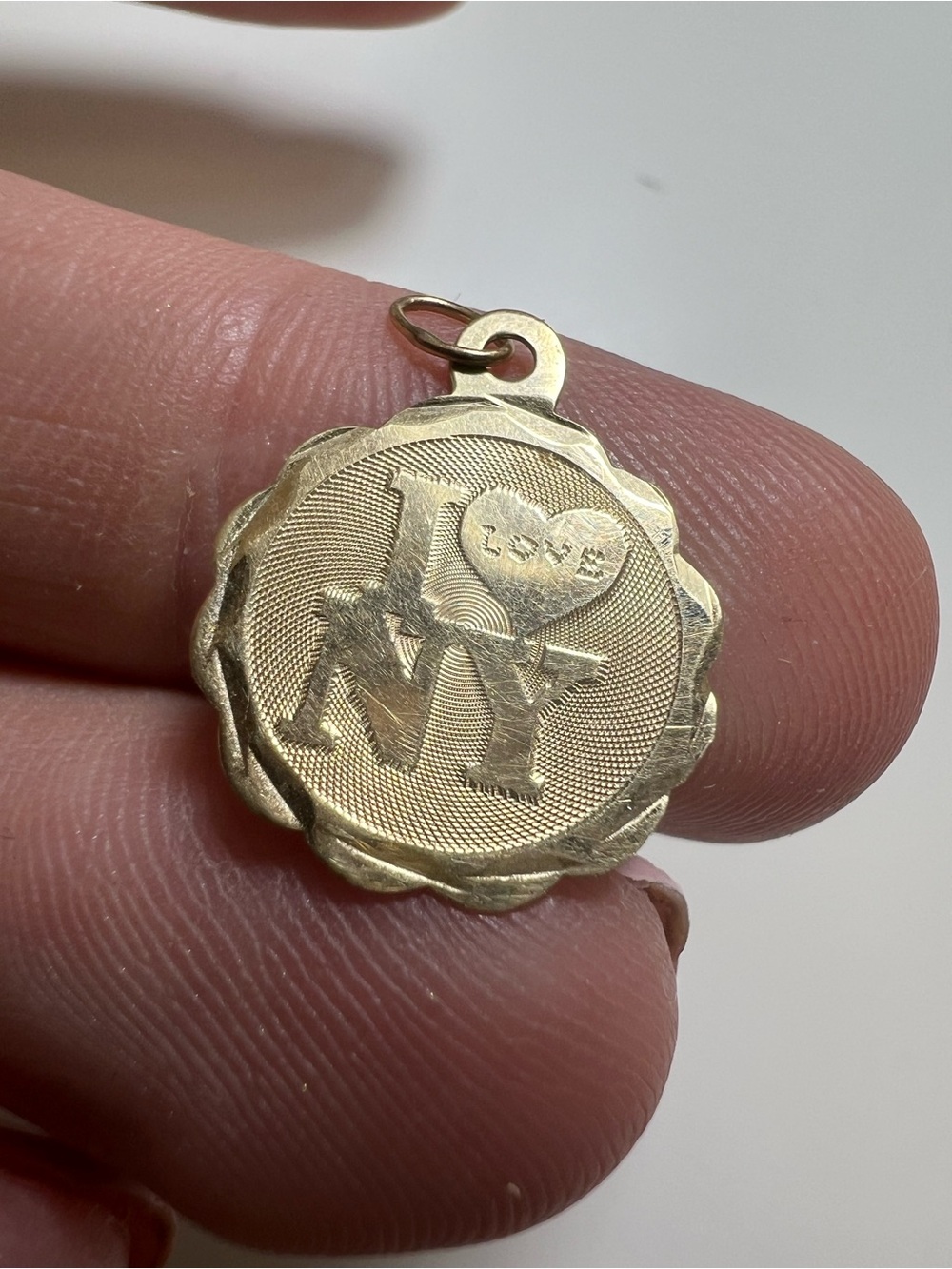 14k yellow gold I love New York Pendant - Picture 2 of 15